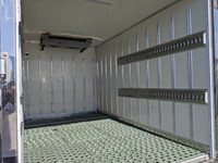 日野デュトロ冷凍車（冷蔵車）小型（2t・3t）[写真09]