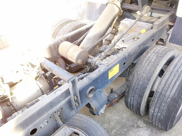 トヨタトヨエースダンプ小型（2t・3t）[写真15]