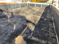 いすゞフォワード平ボディ中型（4t）[写真10]