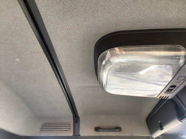 いすゞフォワード平ボディ中型（4t）[写真21]