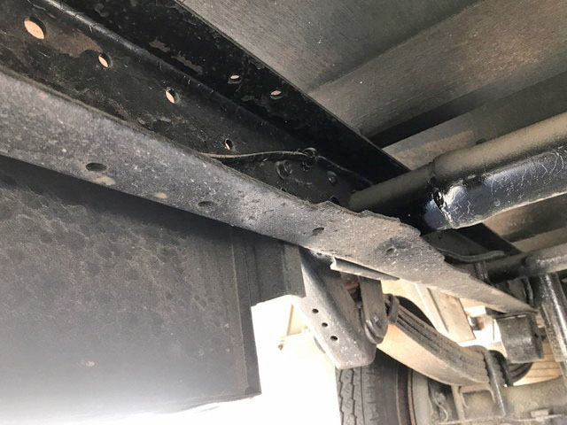 三菱ふそうキャンタークレーン4段小型（2t・3t）[写真15]