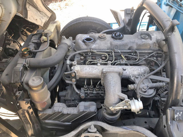 三菱ふそうキャンタークレーン4段小型（2t・3t）[写真17]