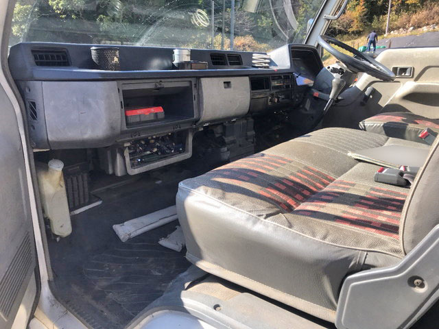 三菱ふそうキャンタークレーン4段小型（2t・3t）[写真20]