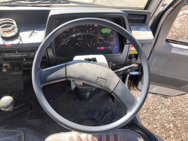 三菱ふそうキャンタークレーン4段小型（2t・3t）[写真22]