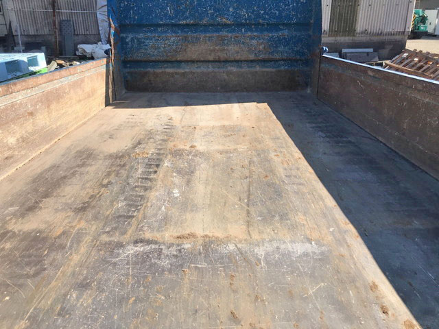 三菱ふそうキャンターダンプ小型（2t・3t）[写真13]