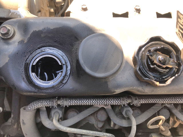 三菱ふそうキャンターダンプ小型（2t・3t）[写真15]