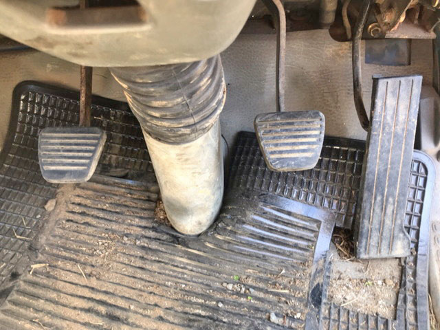 三菱ふそうキャンターダンプ小型（2t・3t）[写真27]