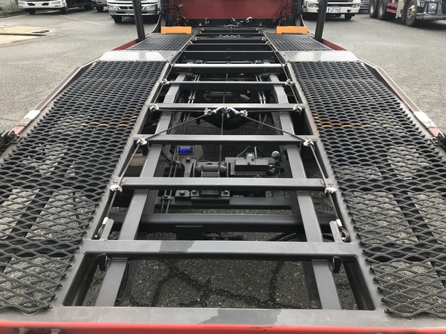 三菱ふそうキャンターキャリアカー小型（2t・3t）[写真18]