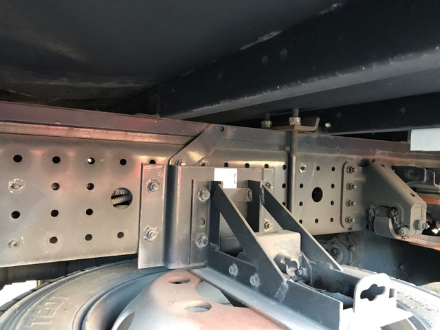 三菱ふそうキャンターアルミバン小型（2t・3t）[写真18]