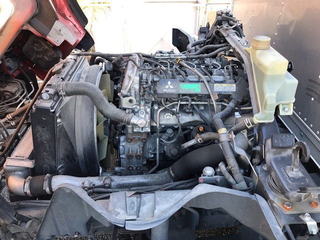 三菱ふそうキャンターアルミバン小型（2t・3t）[写真23]