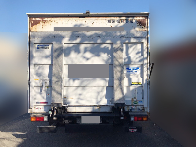 三菱ふそうキャンターアルミバン小型（2t・3t）[写真09]