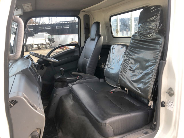 いすゞエルフ平ボディ小型（2t・3t）[写真32]