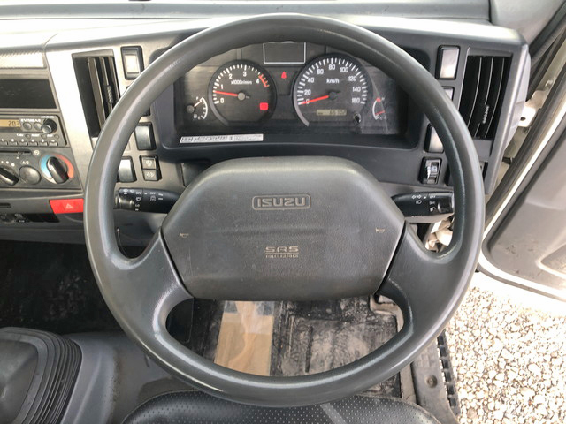 いすゞエルフ平ボディ小型（2t・3t）[写真36]