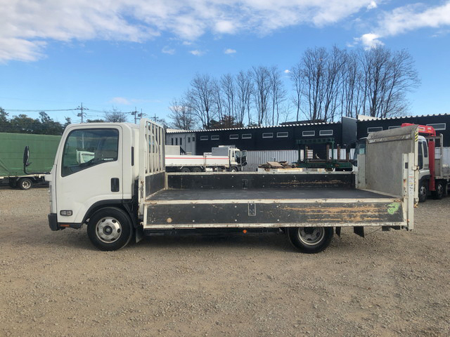 いすゞエルフ平ボディ小型（2t・3t）[写真06]