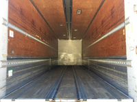 いすゞギガアルミウイング大型（10t）[写真13]