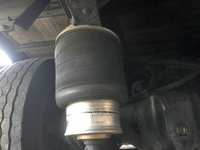 いすゞギガアルミウイング大型（10t）[写真22]