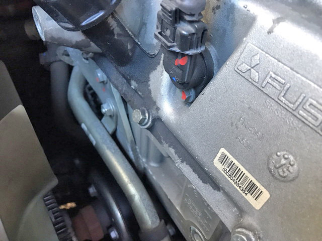 三菱ふそうキャンターアルミバン小型（2t・3t）[写真22]