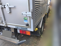 三菱ふそうキャンターアルミバン小型（2t・3t）[写真03]