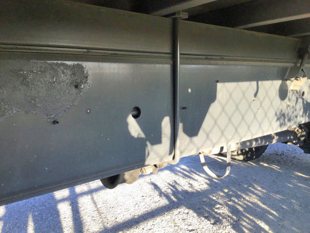 日野プロフィア幌ウイング大型（10t）[写真12]