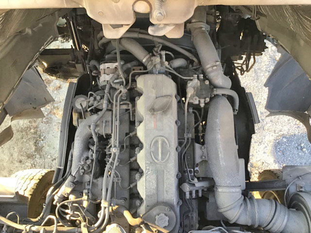 日野プロフィア幌ウイング大型（10t）[写真17]