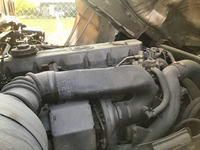 日野プロフィア幌ウイング大型（10t）[写真18]