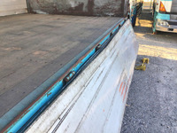 日野プロフィア幌ウイング大型（10t）[写真06]