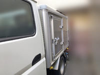 三菱ふそうキャンターアルミバン小型（2t・3t）[写真05]