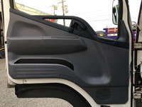 三菱ふそうキャンター平ボディ小型（2t・3t）[写真25]