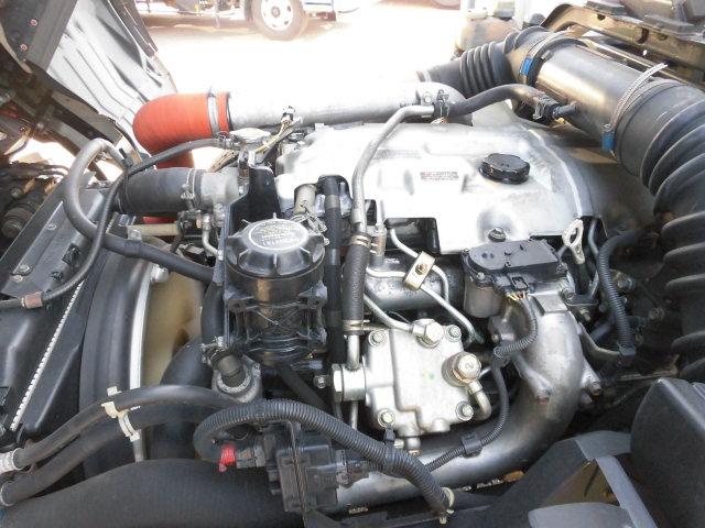 三菱ふそうファイターアルミウイング中型（4t）[写真16]