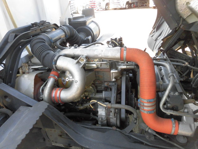 三菱ふそうファイターアルミウイング中型（4t）[写真19]