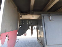 三菱ふそうファイターアルミウイング中型（4t）[写真20]