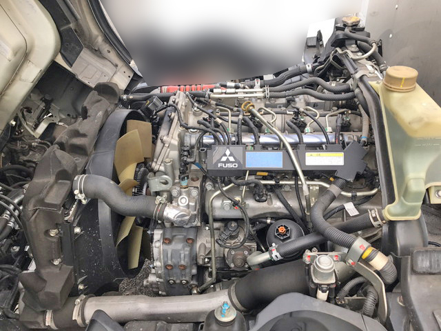 三菱ふそうキャンターアルミバン小型（2t・3t）[写真27]