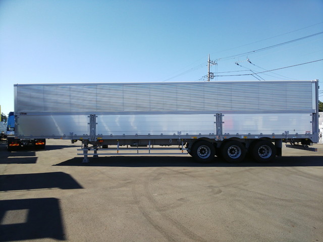 その他のメーカーその他の車種ウイングトレーラー大型（10t）[写真12]