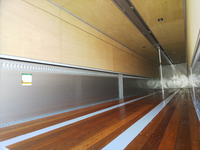 その他のメーカーその他の車種ウイングトレーラー大型（10t）[写真15]