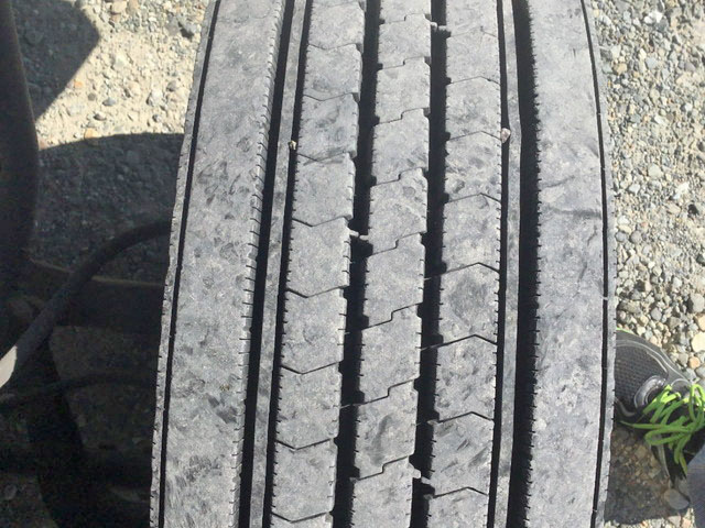 三菱ふそうファイターオープントップバン中型（4t）[写真15]