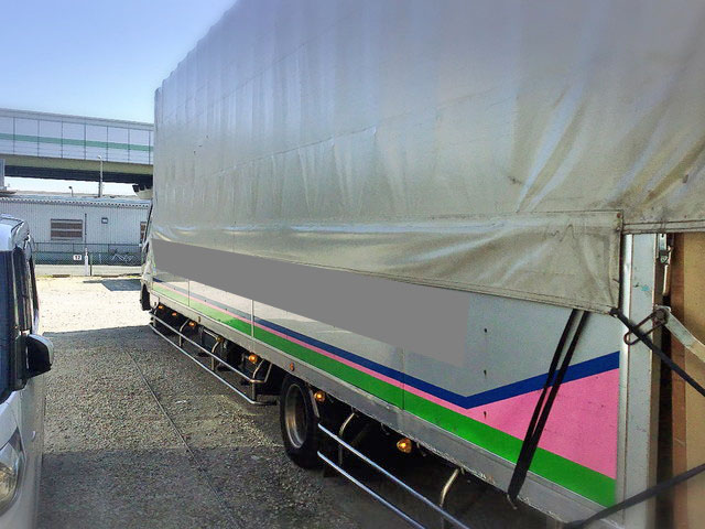 三菱ふそうファイターオープントップバン中型（4t）[写真02]