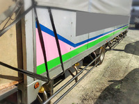 三菱ふそうファイターオープントップバン中型（4t）[写真06]