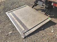 三菱ふそうキャンターアルミバン小型（2t・3t）[写真09]