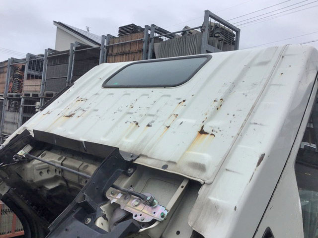 いすゞエルフ平ボディ小型（2t・3t）[写真15]