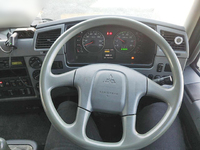 三菱ふそうファイターアルミバン中型（4t）[写真23]