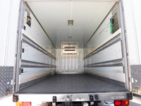 日野レンジャー冷凍車（冷蔵車）中型（4t）[写真12]