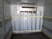日野レンジャー冷凍車（冷蔵車）中型（4t）[写真13]