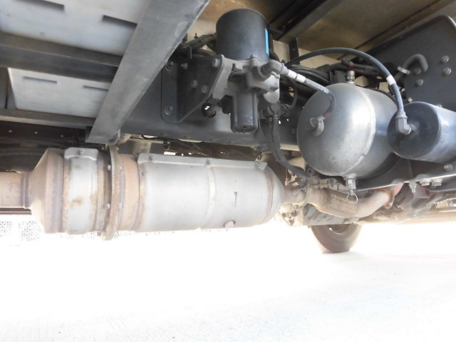 日野レンジャー冷凍車（冷蔵車）中型（4t）[写真21]