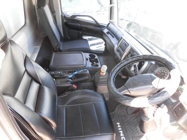 日野レンジャー冷凍車（冷蔵車）中型（4t）[写真25]