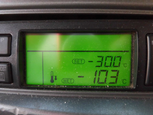 日野レンジャー冷凍車（冷蔵車）中型（4t）[写真40]