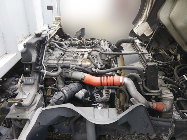 三菱ふそうキャンターアルミウイング小型（2t・3t）[写真18]