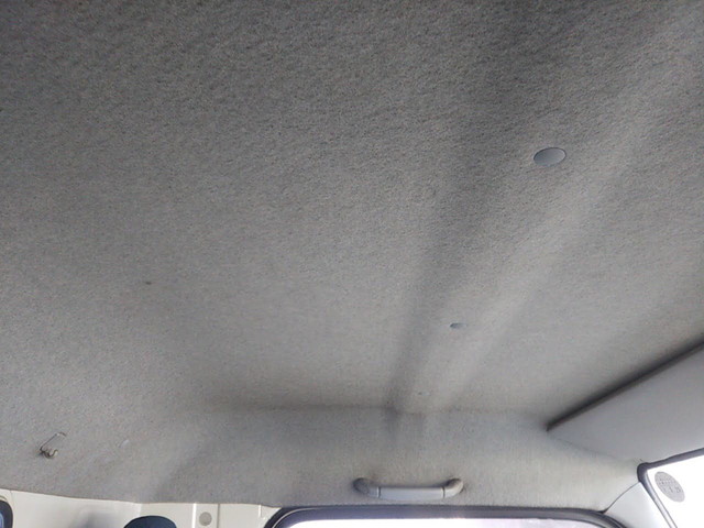 三菱ふそうキャンターアルミウイング小型（2t・3t）[写真22]