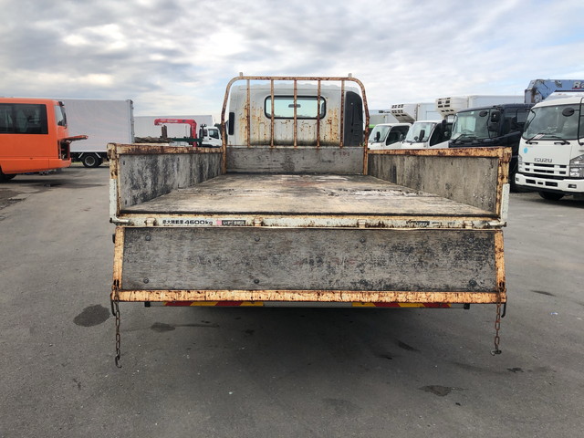 いすゞエルフ平ボディ小型（2t・3t）[写真12]