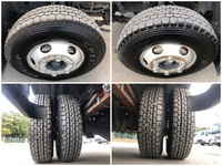 いすゞエルフ平ボディ小型（2t・3t）[写真20]