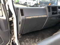 いすゞエルフ平ボディ小型（2t・3t）[写真30]